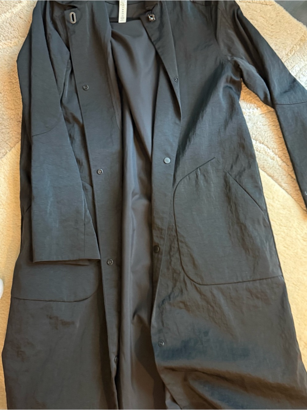 Lululemon Lightweight Collared A-Line Coat
Black - Picture 9 of 12